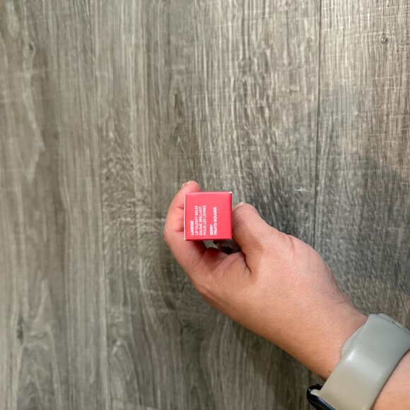 NIB Laneige Lip Glowy Balm Berry Fruits Rogue - Picture 3 of 4